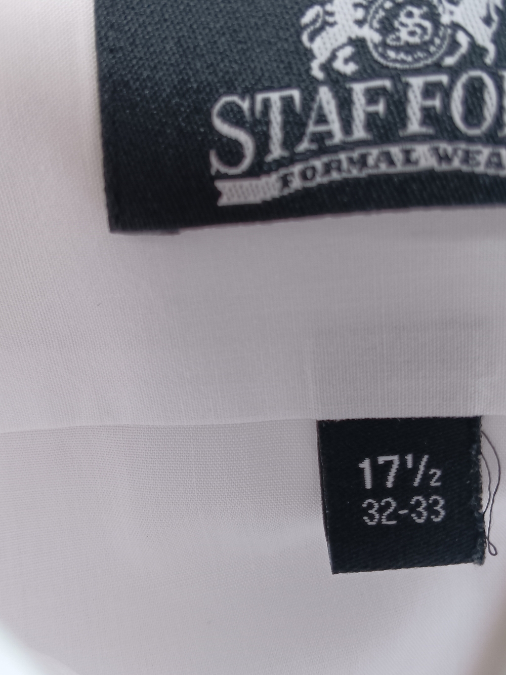 Men's White Pleated Front Tuxedo Dress Shirt - Picture 6 of 14